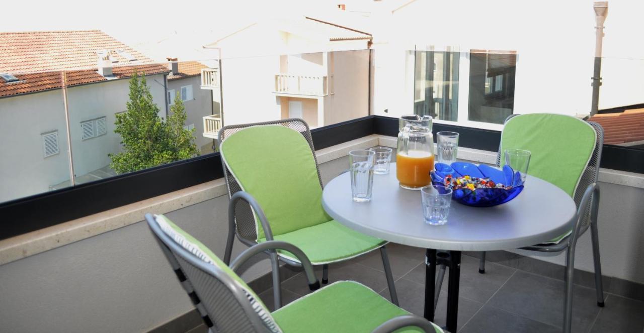 Apartman Sunnyside マカルスカ エクステリア 写真